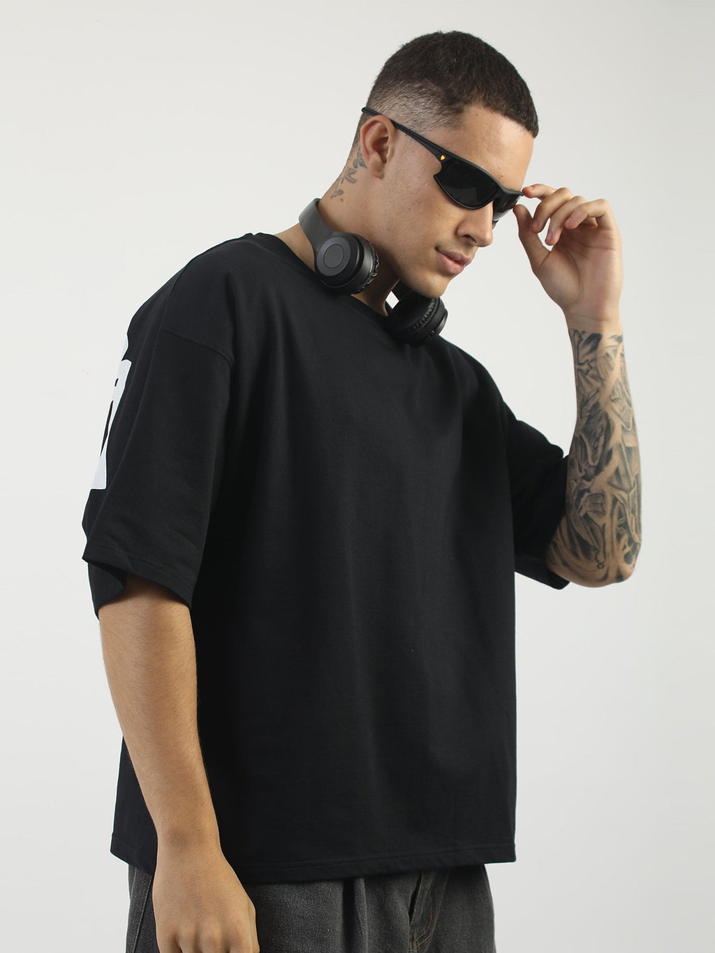 Black Confidence Half Sleeve Boxy T-Shirt